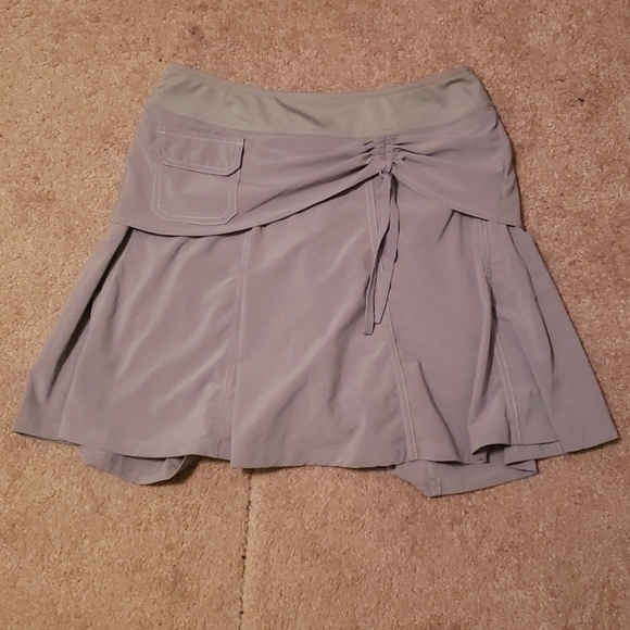 Athleta Dresses & Skirts - Athleta Wherever Grey Skirt